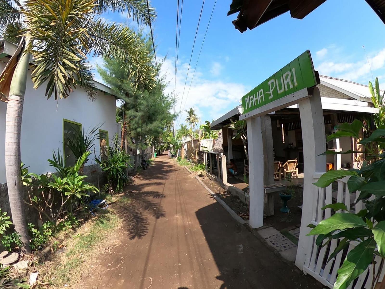 吉利阿尔 Mahapuri酒店 外观 照片